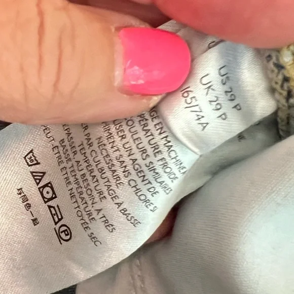 Anthropologie PILCRO distressed high-rise slim jeans size 29 petite light wash - Picture 10 of 16